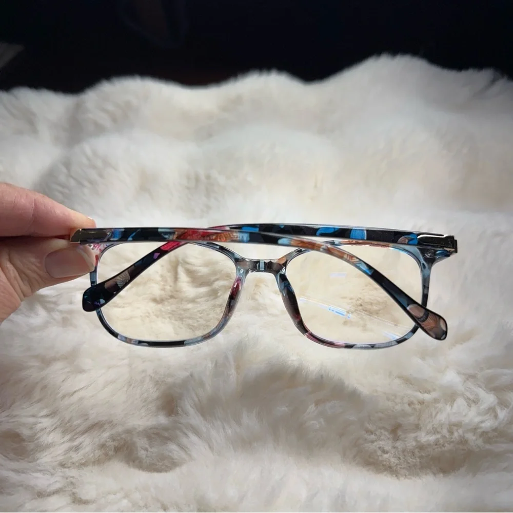 LA Nola‎ Multicolor Rectangle Eyeglass Frames | 52-18-140